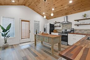 Marvelous Beach Home 2min From Beach