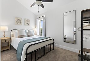 The Point Serene Hill Country Views With Pool & Hot Tub