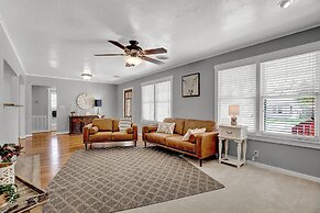 Bell Haus 15 Minute Walk to Main