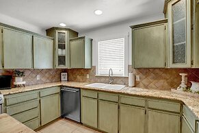 Bell Haus 15 Minute Walk to Main