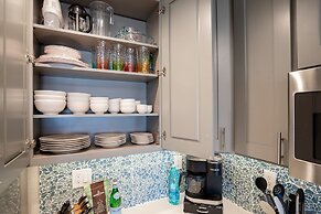 Luxurious & Spacious Ocean Vistas