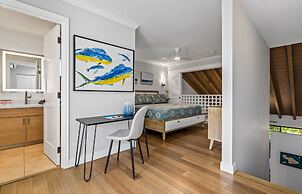 Luxurious & Spacious Ocean Vistas