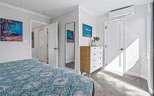 Luxurious & Spacious Ocean Vistas