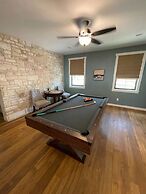 Willies House With Country Views - Shared Party Barn