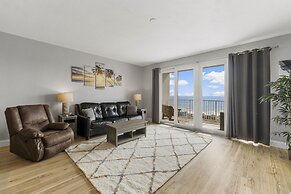 Laketown Wharf Resort