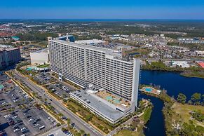 Laketown Wharf Resort