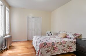 Furnished Guest Rooms at Montgomery St