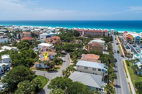 Sea La Vie in Miramar Beach