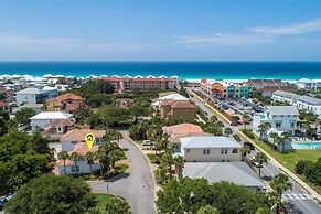 Sea La Vie in Miramar Beach