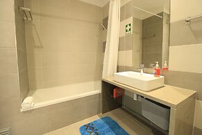 Albufeira Prestige With Pool by Homing