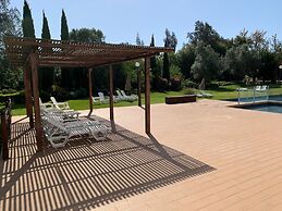 Vilamoura Concept Villa With Pool