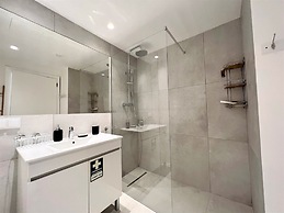 Albufeira Twins 2 With Pool by Homing