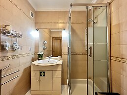 Armação Pêra Typical by Homing