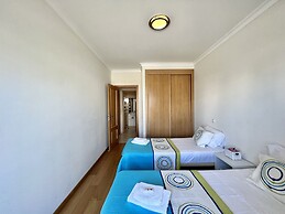 Armação Pêra Typical by Homing