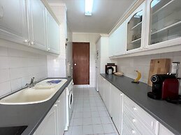 Vilamoura Typical 1 With Pool by Homing