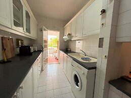 Vilamoura Typical 1 With Pool by Homing