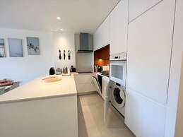 Albufeira Twins 1 With Pool by Homing