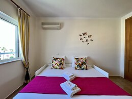 Albufeira Valley 1 With Pool by Homing