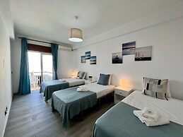 Albufeira Downtown With Pool by Homing