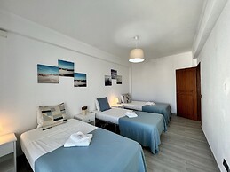 Albufeira Downtown With Pool by Homing