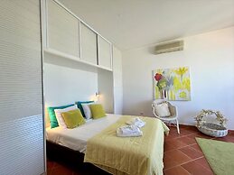 Vilamoura Marina Duplex by Homing