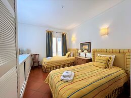 Vilamoura Marina Duplex by Homing