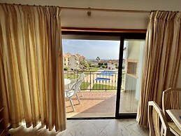 Quarteira Elegant With Pool by Homing