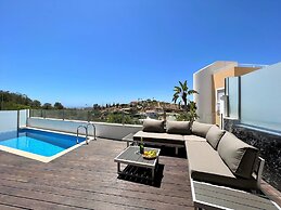 Albufeira Deluxe Residence With Pool