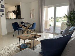 Albufeira Deluxe Residence With Pool