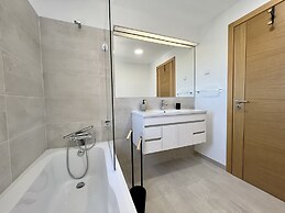 Albufeira Deluxe Residence With Pool