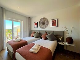 Albufeira Deluxe Residence With Pool