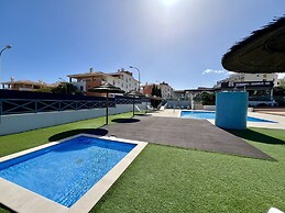 Albufeira Modern 2 by Homing