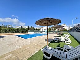 Albufeira Modern 2 by Homing