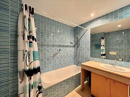 Albufeira Modern 2 by Homing