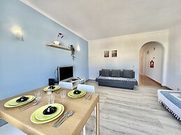 Albufeira Classic 2 by Homing