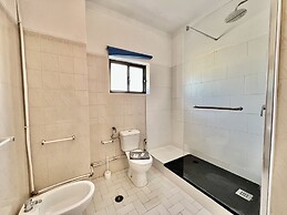 Albufeira Classic 2 by Homing