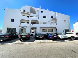 Albufeira Classic 2 by Homing