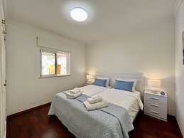 Vilamoura Central 2 With Pool by Homing