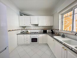 Vilamoura Central 2 With Pool by Homing