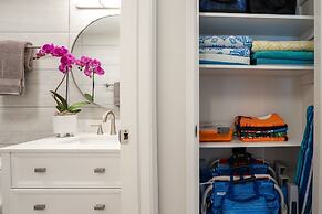 Luxury Oceanfront Resort Vistas