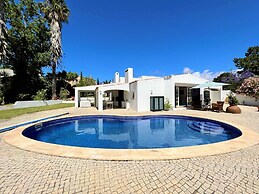 Albufeira Balaia Villa With Private Pool