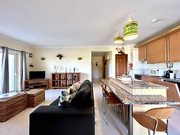 Alvor Paradise With Pool by Homing