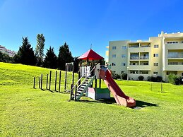 Alvor Paradise With Pool by Homing