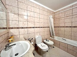 Alvor Paradise With Pool by Homing