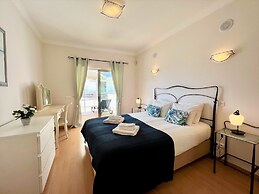 Albufeira Terrace With Pool by Homing