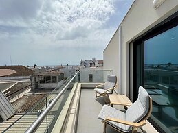 Faro Design 2 by Homing