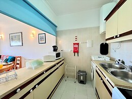 Albufeira Classic 1 With Pool by Homing