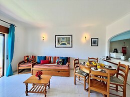 Albufeira Classic 1 With Pool by Homing