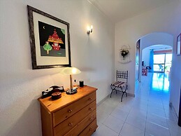 Albufeira Classic 1 With Pool by Homing