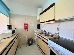 Albufeira Classic 1 With Pool by Homing